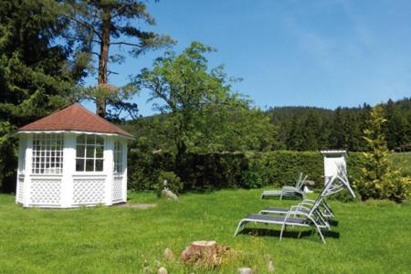 Schoenes Doppelzimmer Mit Separater Kueche Im Noerdlichen Nationalpark Schwarzwald Forbach Bagian luar foto